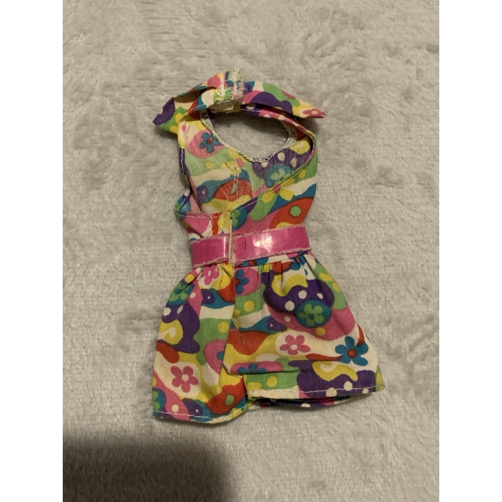 Vintage 1993 Dress N' Fun Barbie Romper Outfit Floral Jumper 10776 - Picture 2 of 2